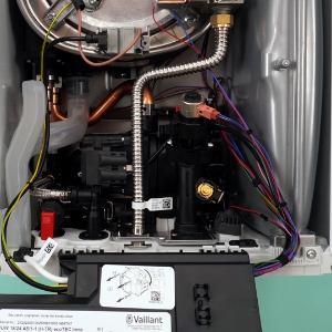 Resim Vaillant Ecotec İntro 24 – 24 Model 2 Yıl Garantili Yoğuşmalı Kombi